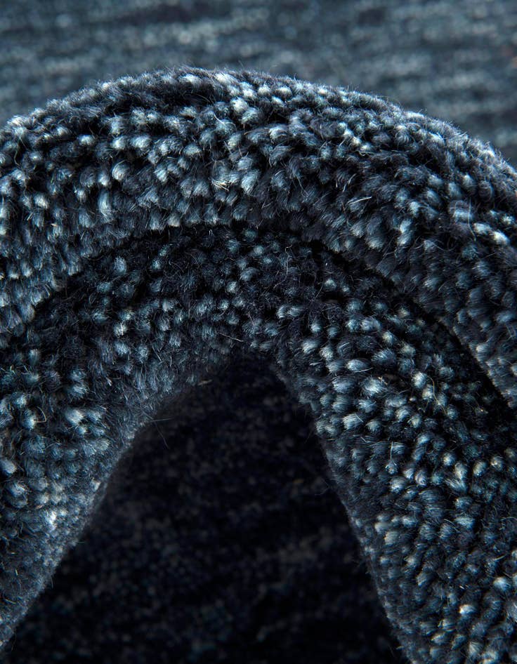 Detail image of 2' 7 x 6' 7  Hand Knotted Solid Gabbeh Wool Runner Rug