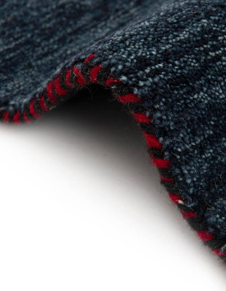 Detail image of 2' 7 x 6' 7  Hand Knotted Solid Gabbeh Wool Runner Rug