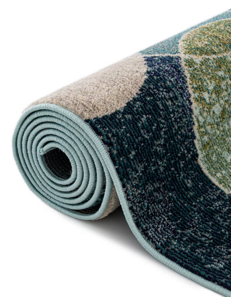 Detail image of 2' 7 x 10'  Washable Spectrum Runner Rug