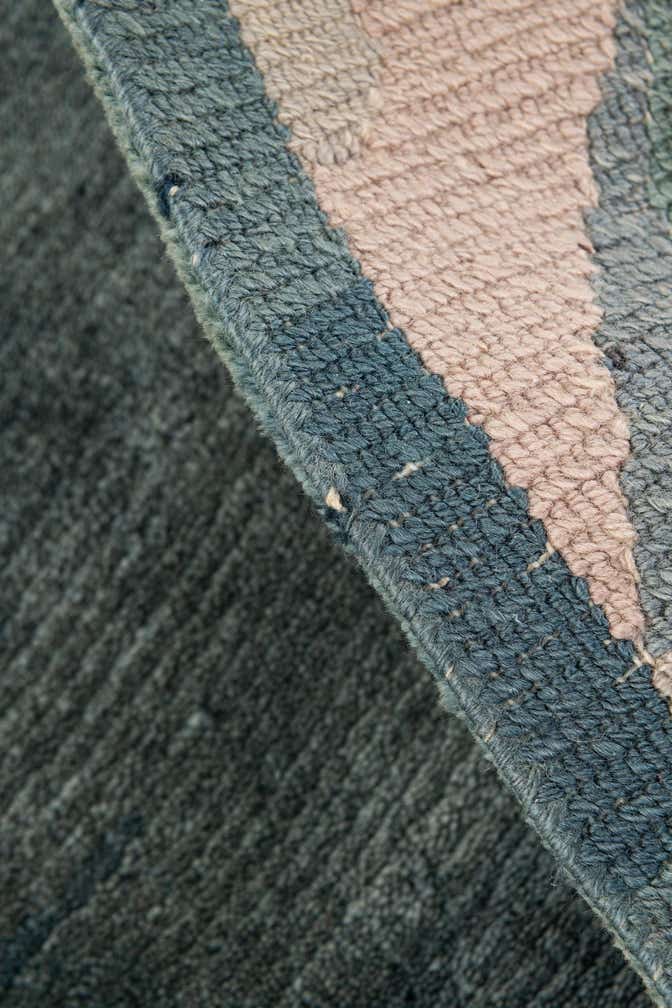 2' 6 x 8' Hand Knotted Tibet Wool Runner Rug