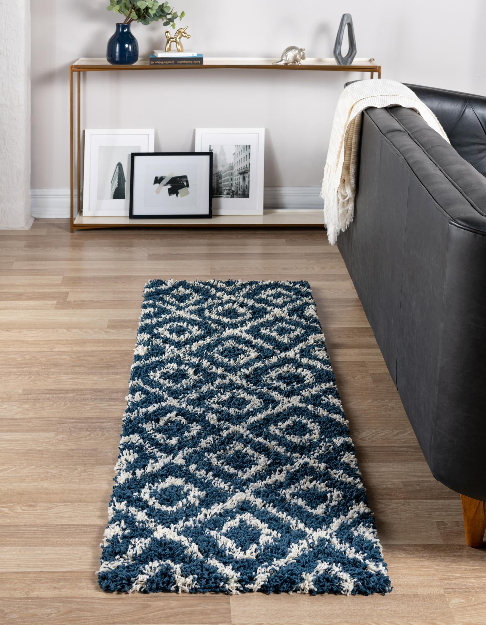 3' 3 x 16' 5 Trellis Shag Runner Rug
