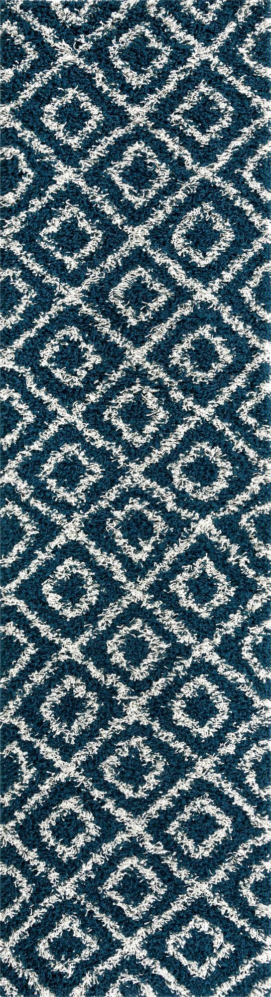2' 7 x 10' Trellis Shag Runner Rug