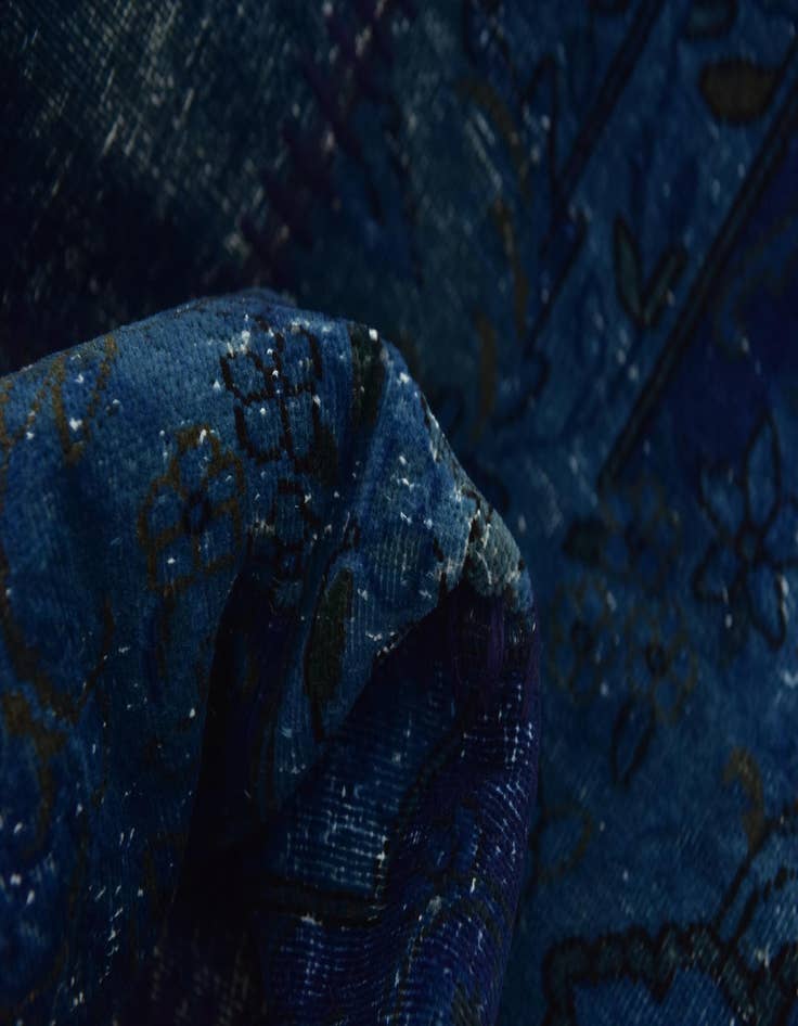 Detail image of 2' 7 x 9' 5 Ultra Vintage Wool Runner Rug