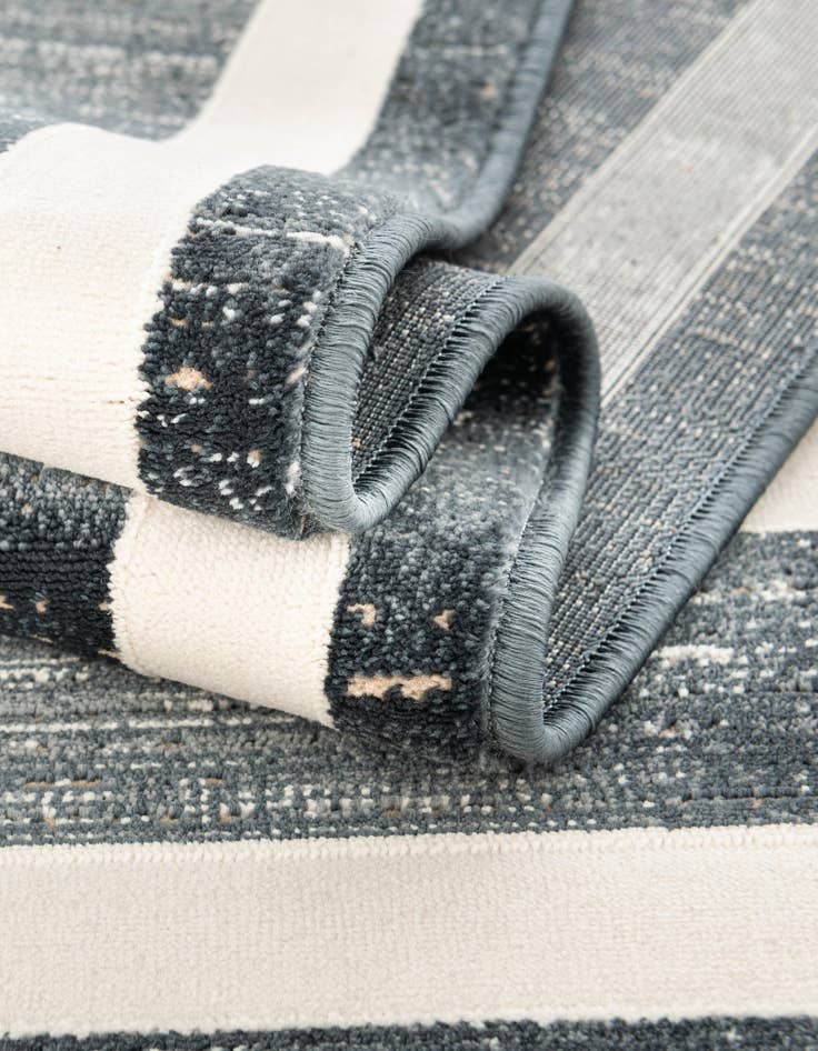 Detail image of Jill Zarin 2' 7 x 14' Uptown Lenox Hill Runner Rug