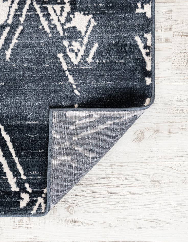 Detail image of Jill Zarin 2' 2 x 6' Uptown Carnegie Hill Runner Rug