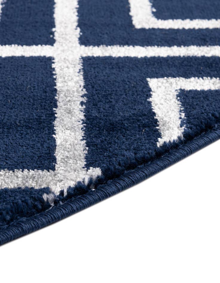 Detail image of 3' x 3'  Marilyn Monroe&trade; Glam Deco Round Rug