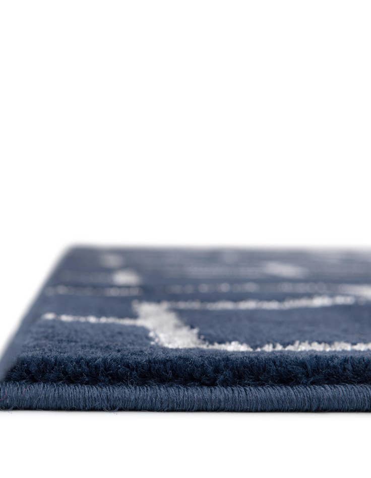 Detail image of 7' 10 x 7' 10  Marilyn Monroe&trade; Glam Deco Square Rug