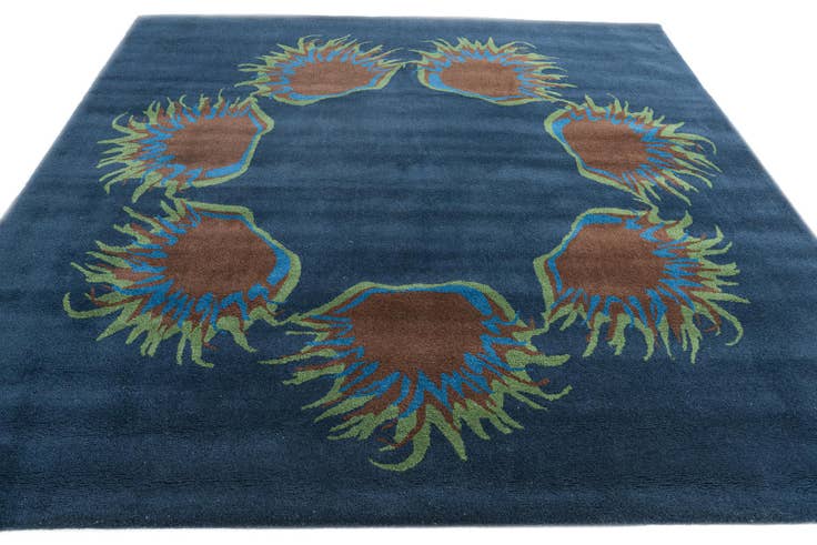 Detail image of 7' 6 x 7' 7 Agra Square Rug
