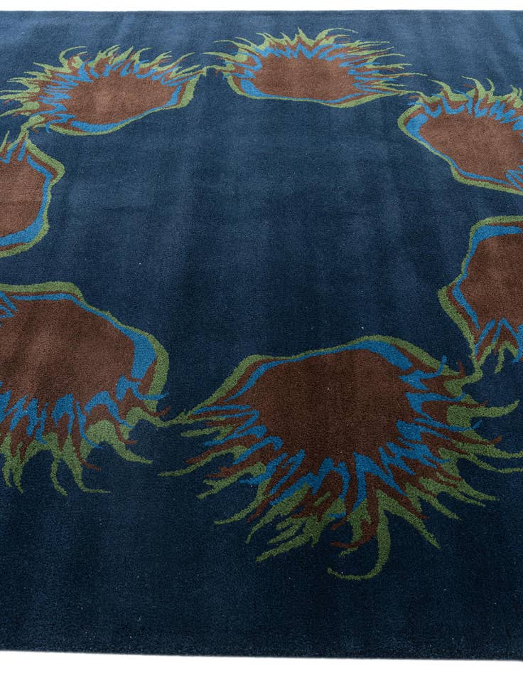 Detail image of 7' 6 x 7' 7 Agra Square Rug