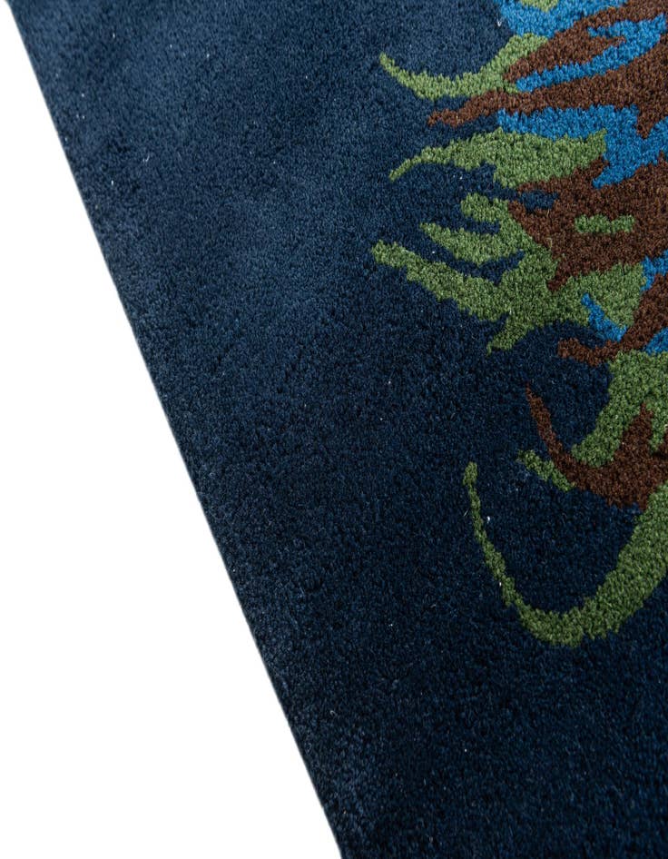 Detail image of 7' 6 x 7' 7 Agra Square Rug