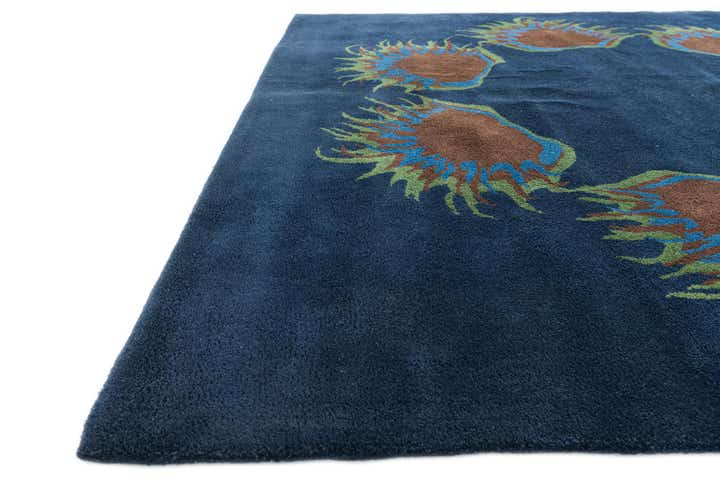 7' 5 x 7' 6 Agra Square Rug