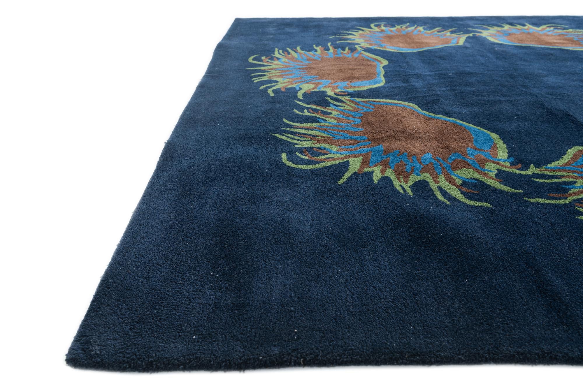 7' 6 x 7' 7 Agra Square Rug