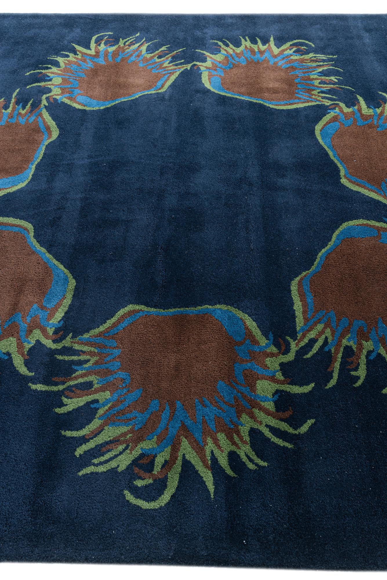 7' 6 x 7' 7 Agra Square Rug