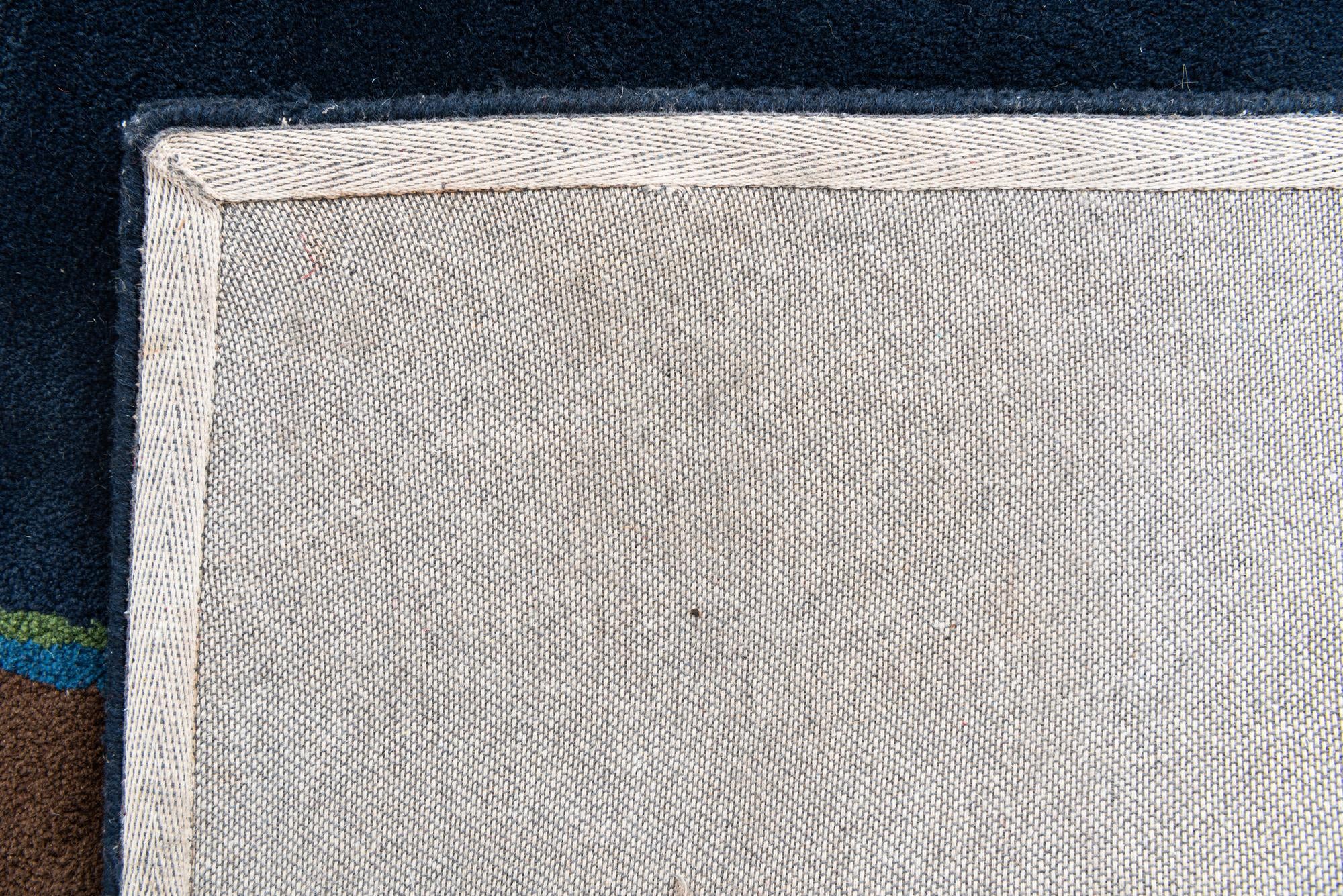 7' 6 x 7' 6 Agra Square Rug