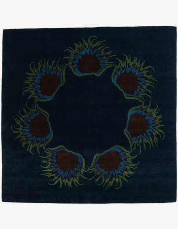 7' 6 x 7' 7 Agra Square Rug