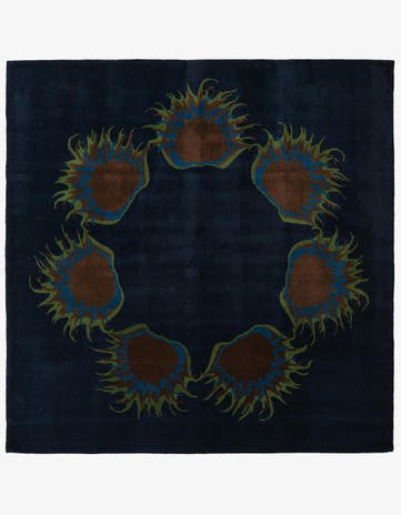 7' 7 x 7' 7 Agra Square Rug