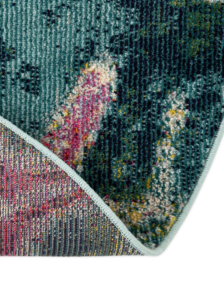 Detail image of 7' 10 x 7' 10 Washable Amalfi Square Rug