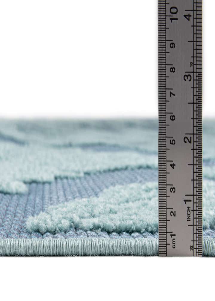 7' 10 x 7' 10 Easy-Clean Aruba Indoor / Outdoor Square Rug