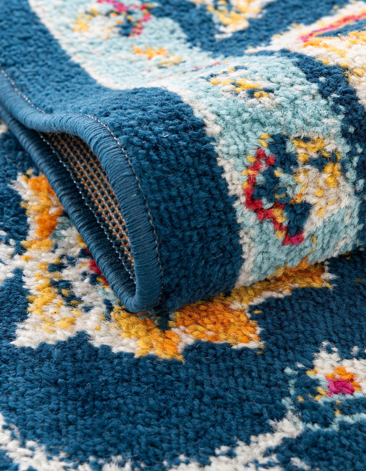 7' 10 x 7' 10 Aurelia Square Rug