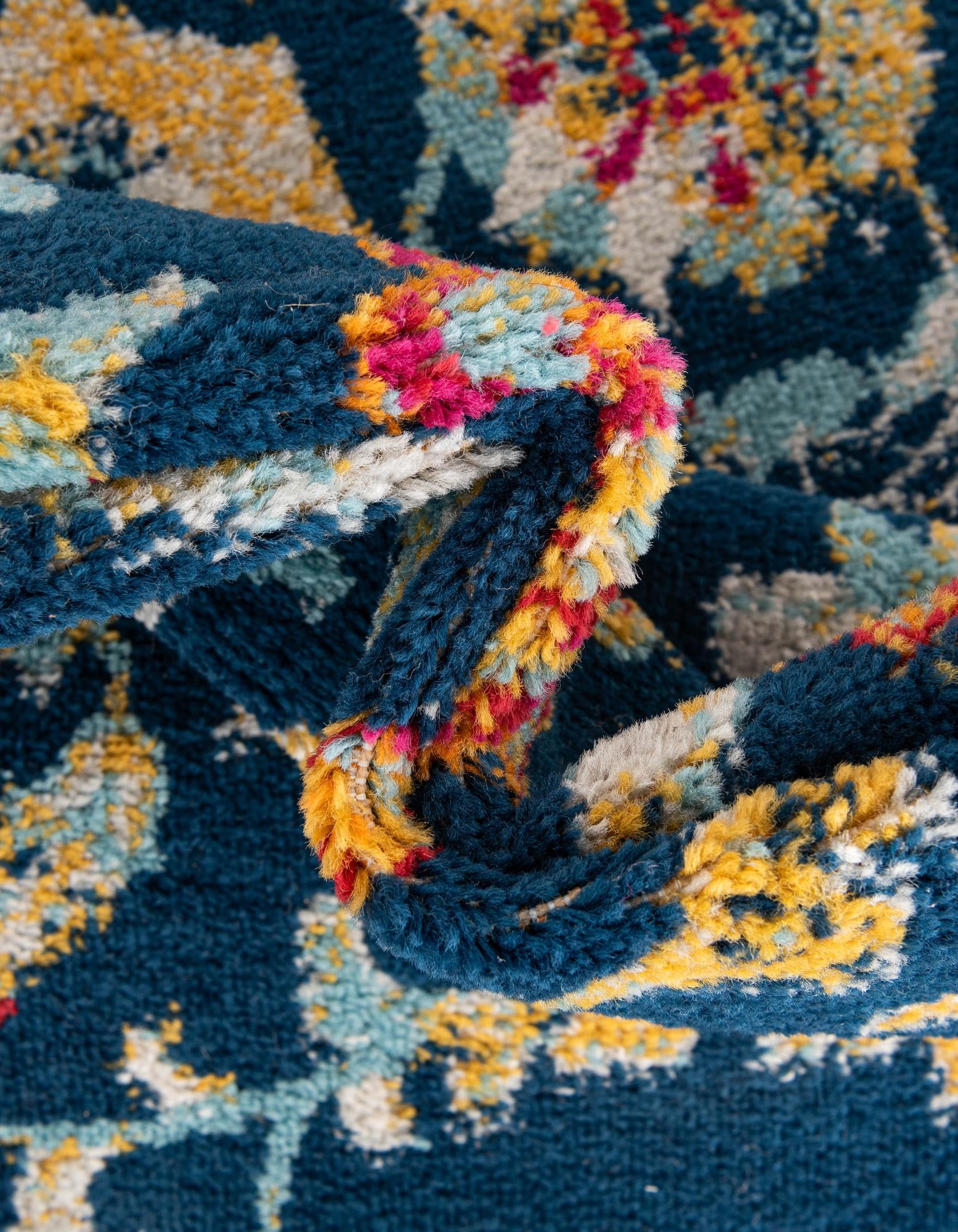 7' 10 x 7' 10 Aurelia Square Rug