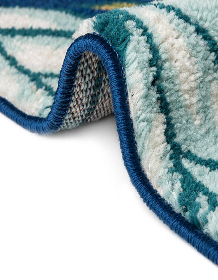 Detail image of 7' 10 x 7' 10 Bloom Square Rug