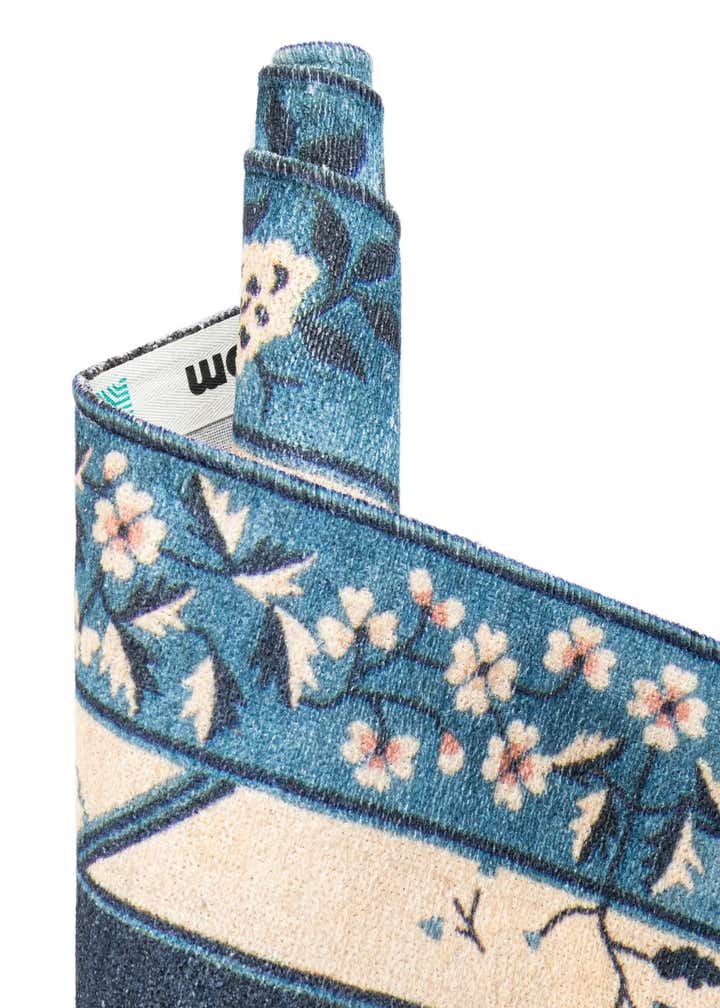 7' 9 x 7' 9 Boutique Square Rug