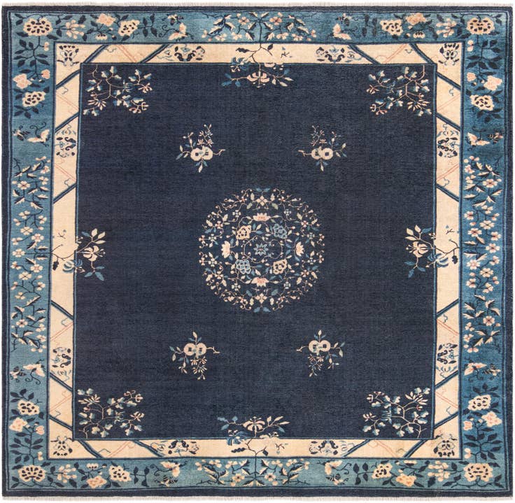 Detail image of 7' 9 x 7' 9 Boutique Square Rug