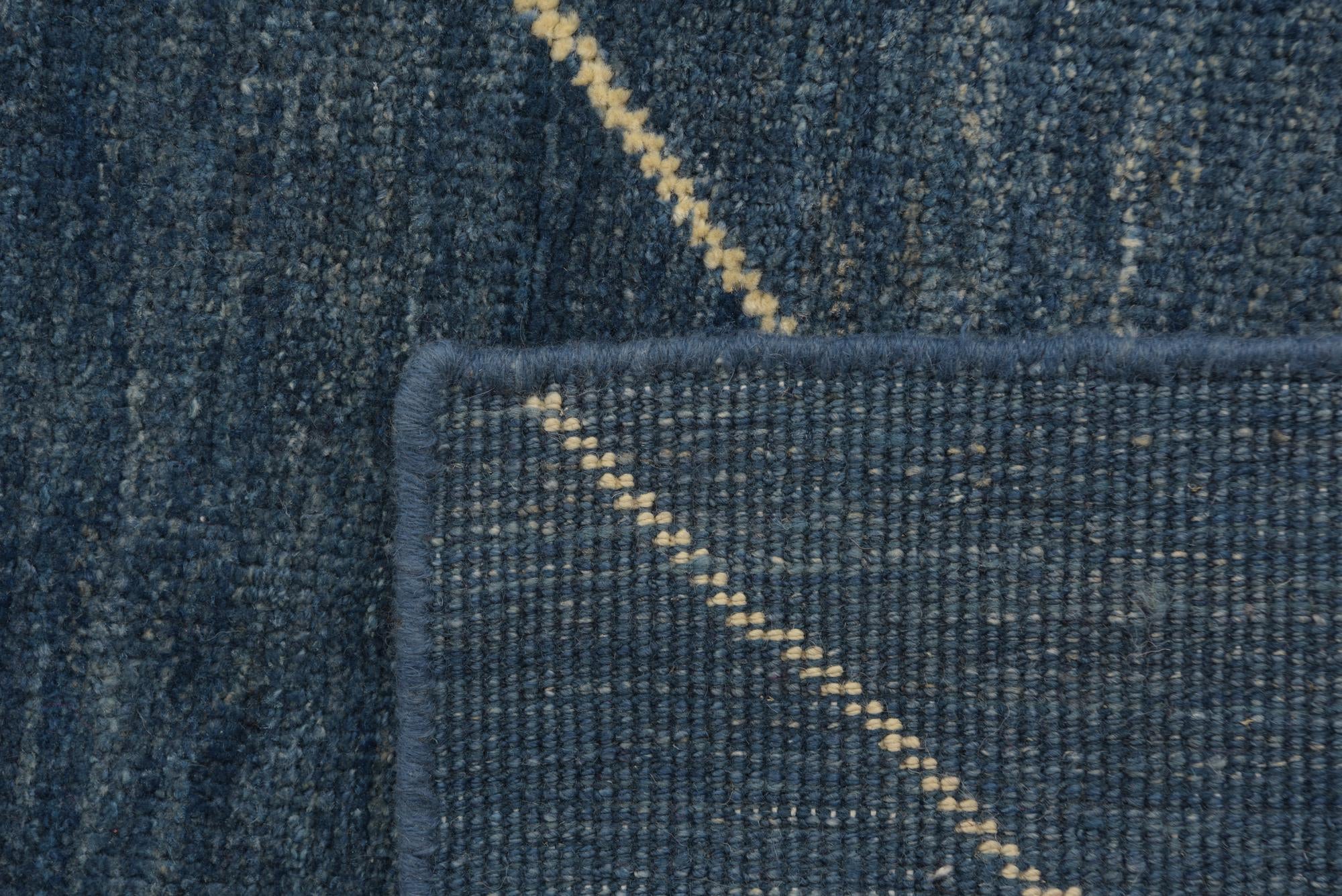 5' x 6' 4 Hand Knotted Darya Wool Square Rug
