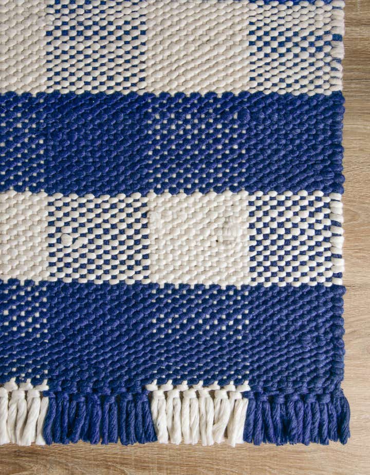 5' 3 x 5' 3 Easy-Clean Eco Plaid Washable Indoor / Outdoor Square Rug