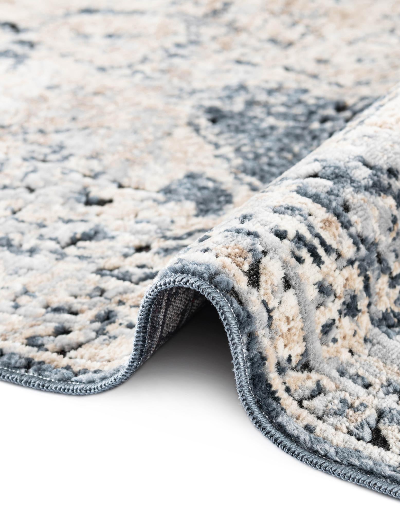 5' 3 x 5' 3 Eliza Square Rug