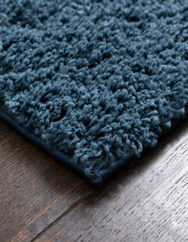 Detail image of 5' x 5' Everyday Shag Square Rug