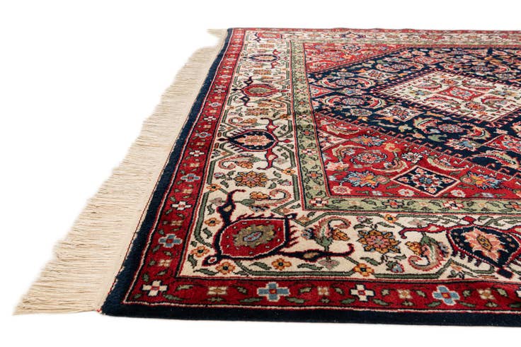 Detail image of 7' 5 x 8' 8 Hand Knotted Farahan Oriental Wool Square Rug
