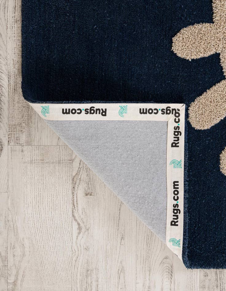 Detail image of 4' x 4' Handtufted Wool Square Rug