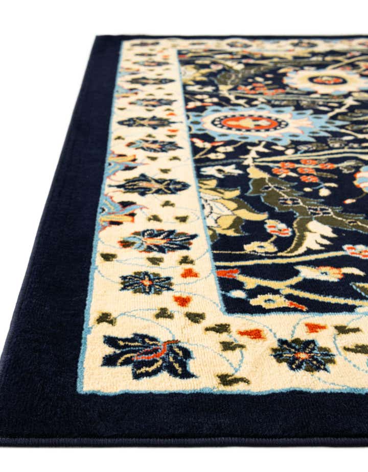 7' 10 x 7' 10 Isfahan Design Square Rug