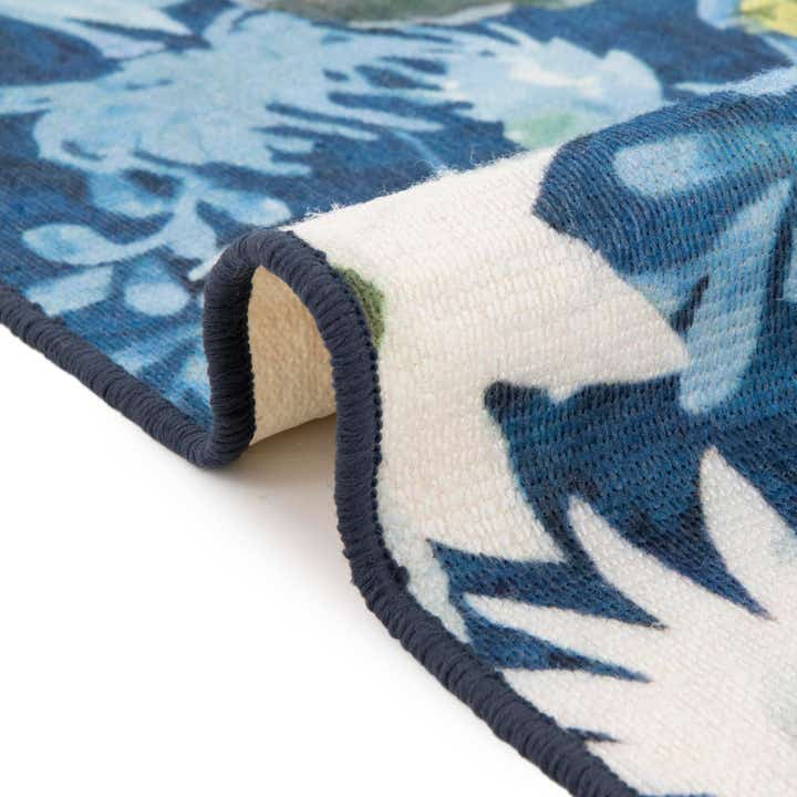 7' 10 x 7' 10 Easy-Clean Jill Zarin Caribbean Indoor / Outdoor Square Rug