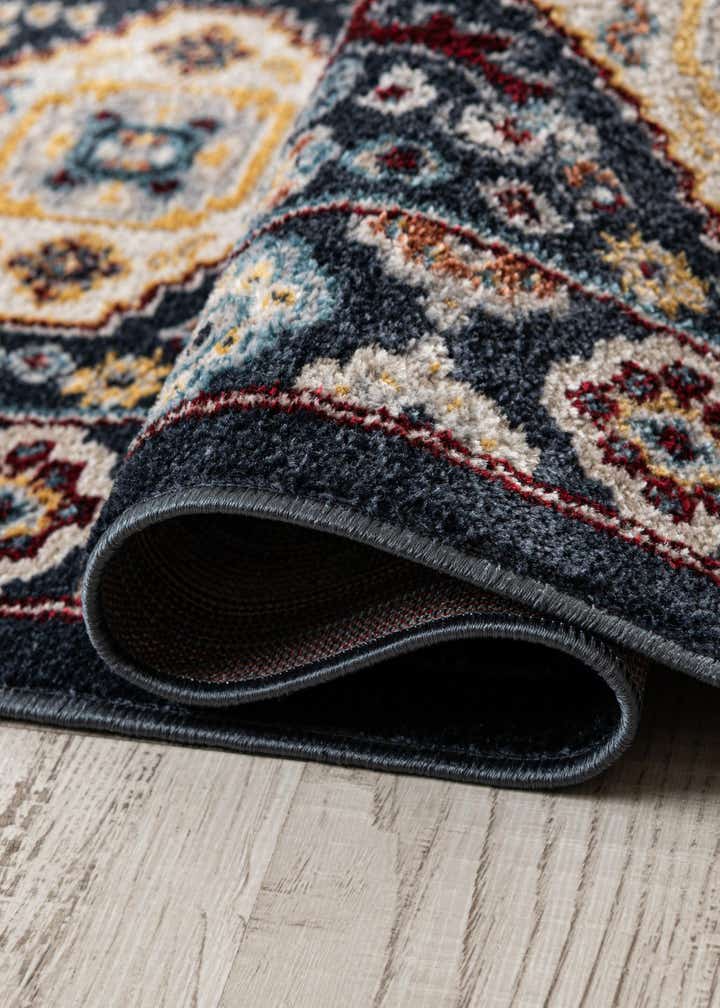 7' 10 x 7' 10 Kamala Washable Square Rug