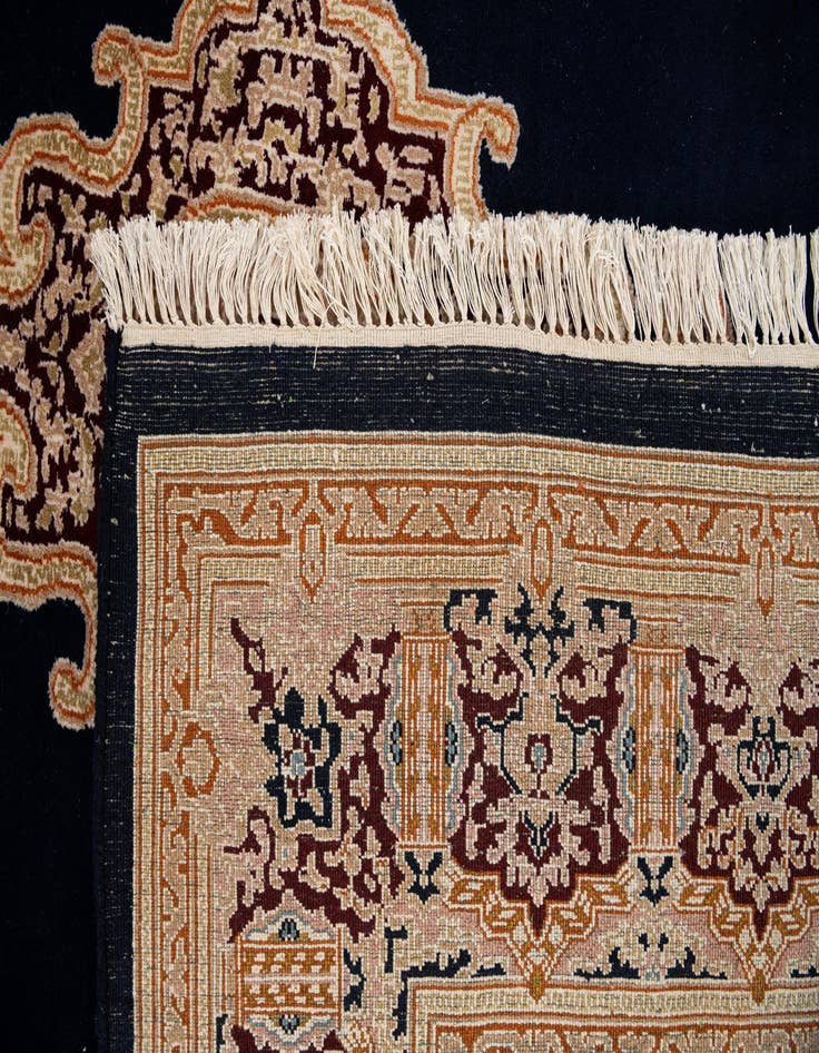 Detail image of 8' 4 x 8' 4  Hand Knotted Kerman Wool Square Rug