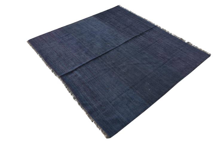 Detail image of 4' 3 x 4' 6 Hand Woven Kilim Modern Wool Square Rug