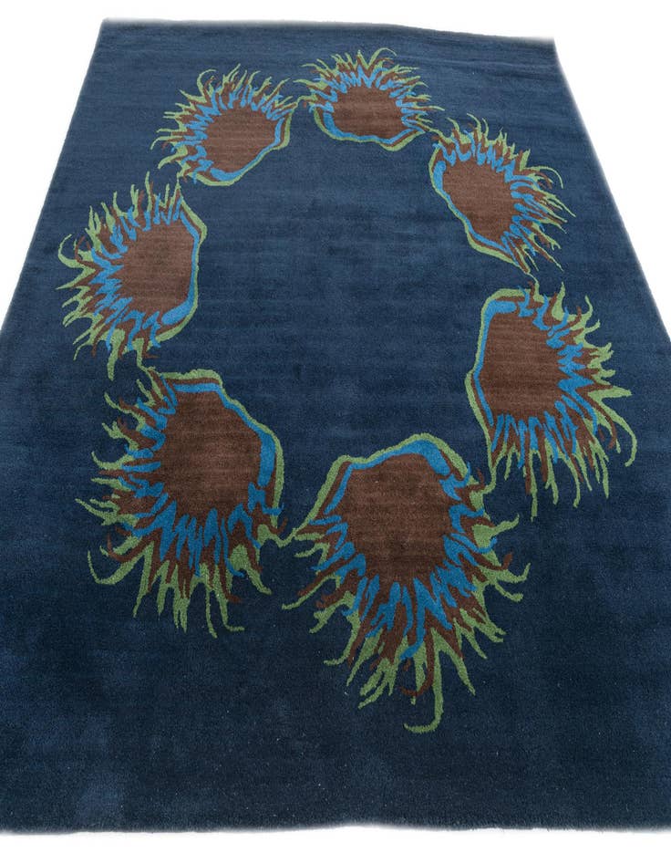 Detail image of 7' 6 x 7' 7 Luna Square Rug