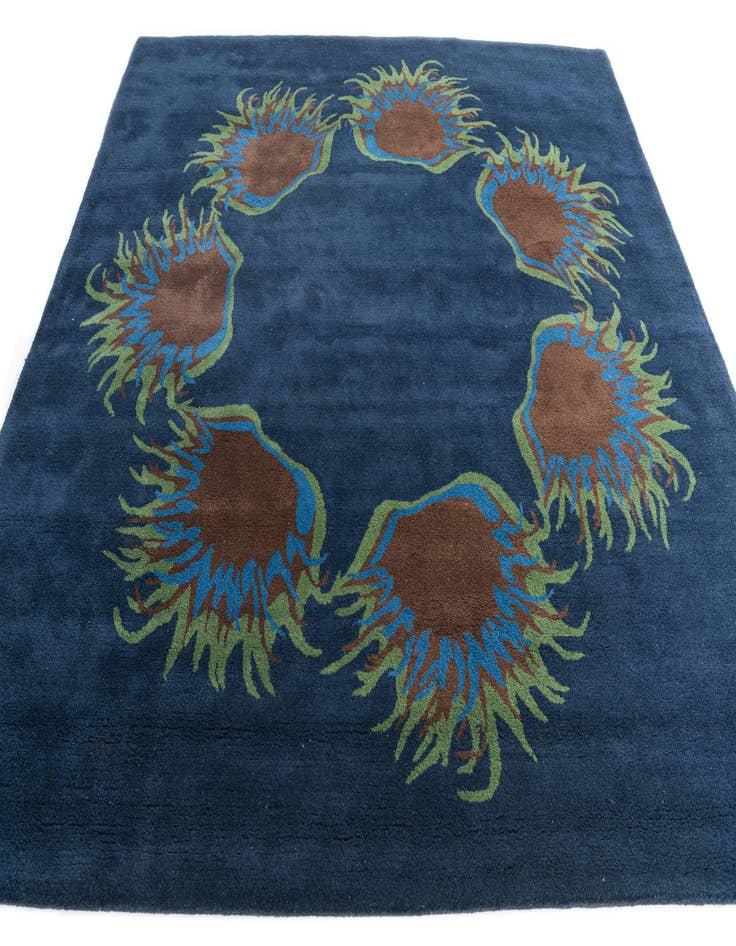 Detail image of 7' 5 x 7' 6 Luna Square Rug