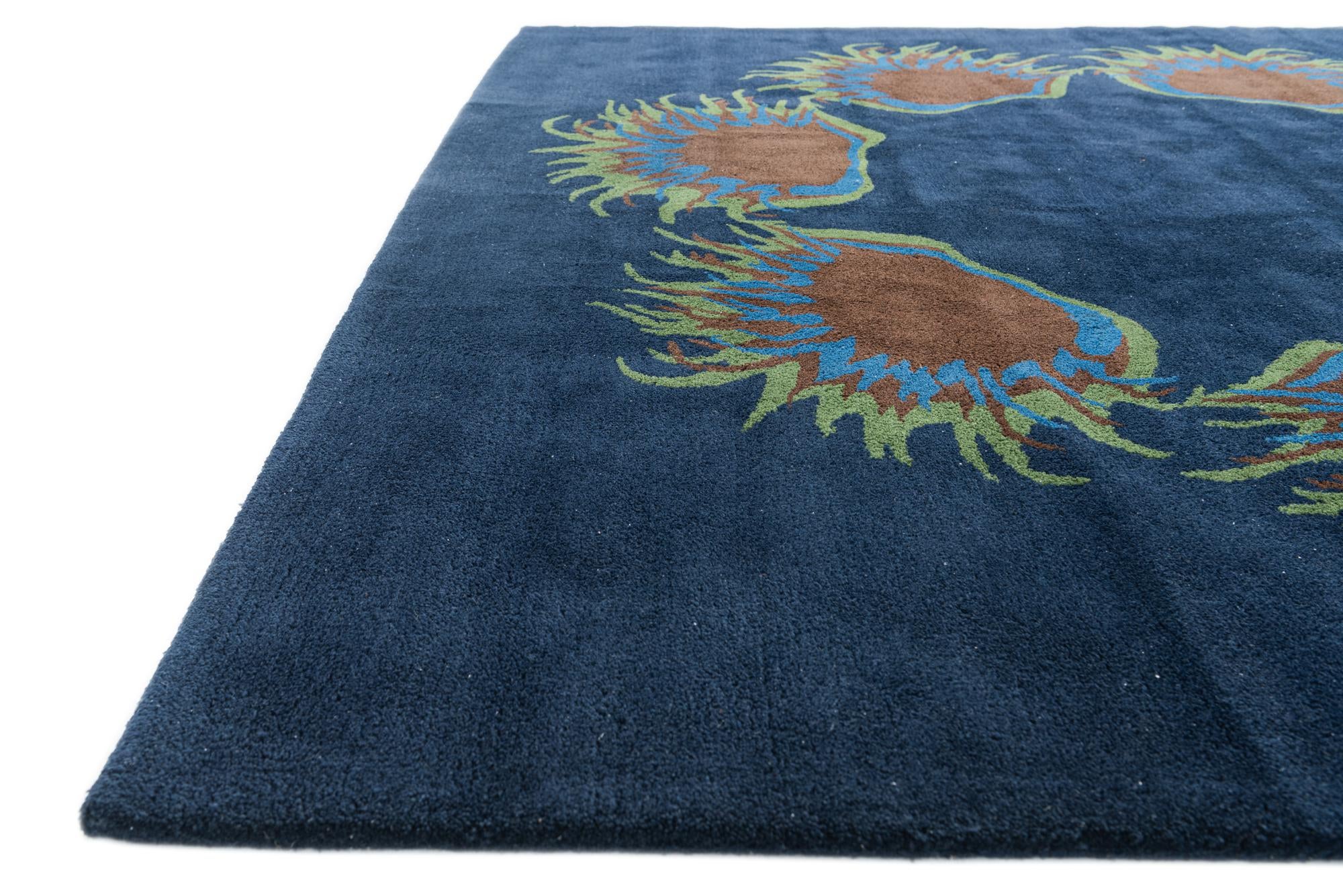 7' 5 x 7' 6 Luna Square Rug