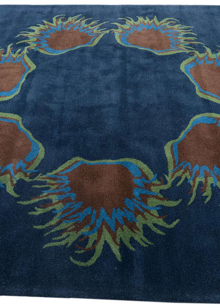 7' 5 x 7' 6 Luna Square Rug