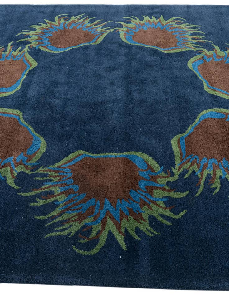 Detail image of 7' 5 x 7' 6 Luna Square Rug
