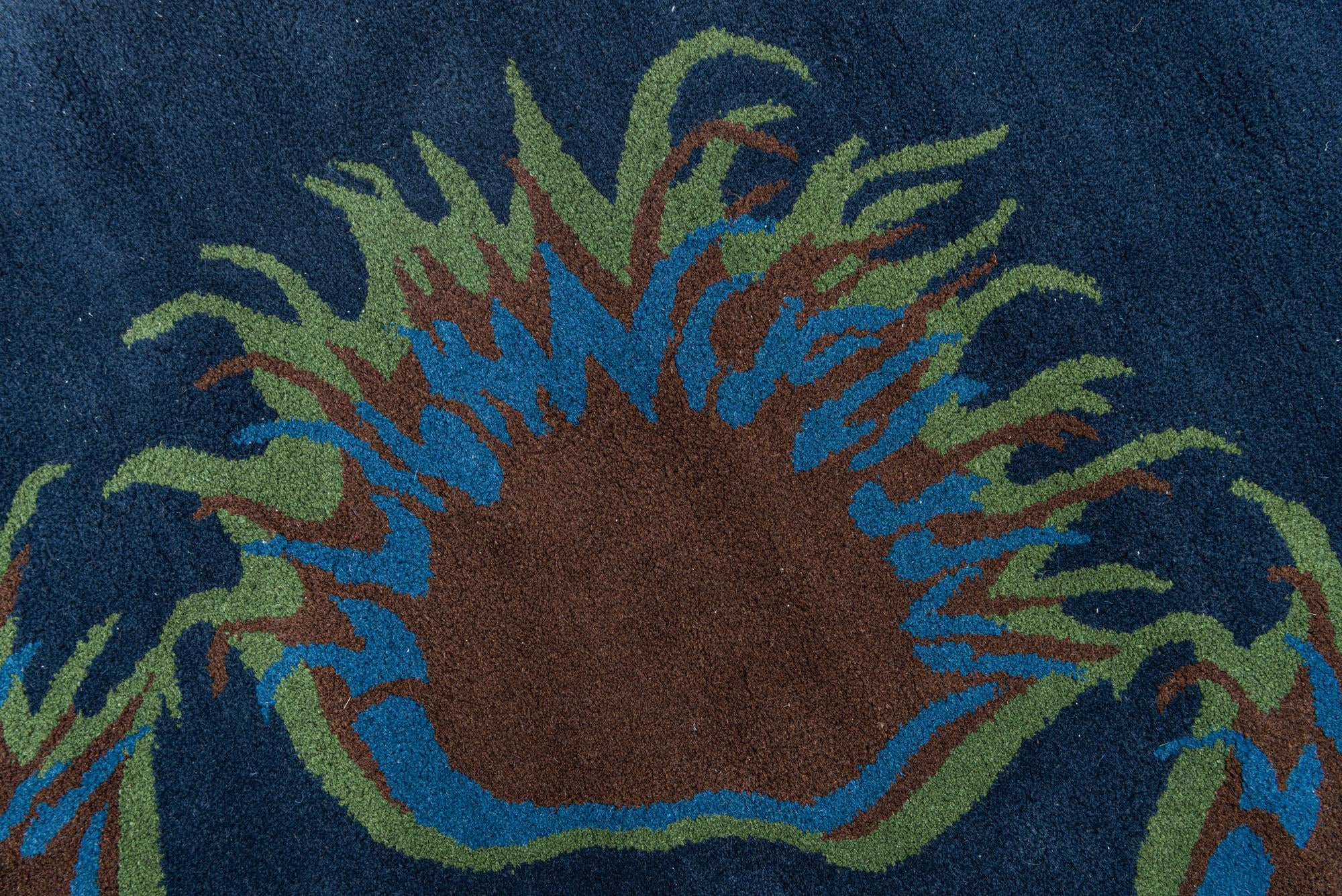7' 5 x 7' 6 Luna Square Rug