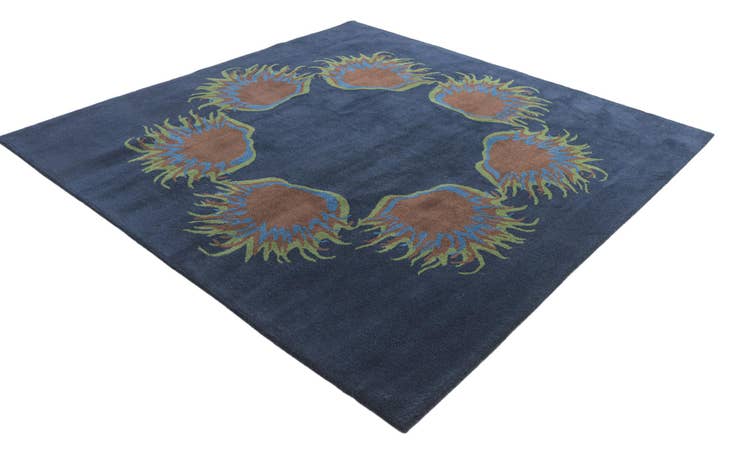 Detail image of 7' 6 x 7' 6 Luna Square Rug