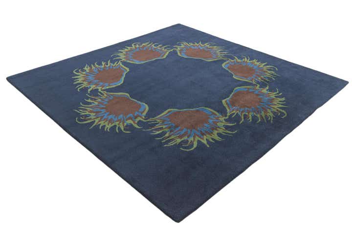 7' 5 x 7' 6 Luna Square Rug