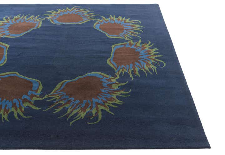 7' 5 x 7' 6 Luna Square Rug