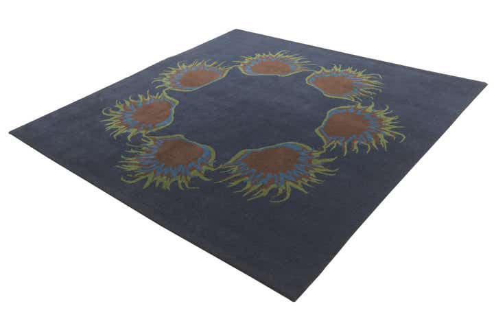 7' 7 x 7' 7 Luna Square Rug
