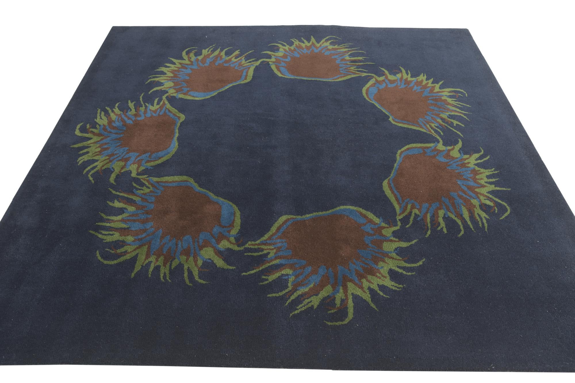 7' 7 x 7' 7 Luna Square Rug