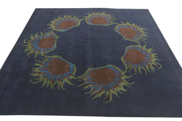 7' 7 x 7' 7 Luna Square Rug